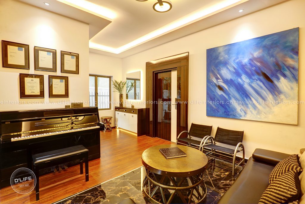 Film-Director-priyadarshan-House-in-Chennai-with-hollywood-regency-interior-design-styles-