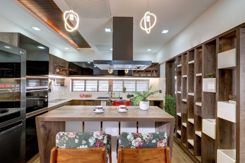 Island modular kitchen design with breakfast counter